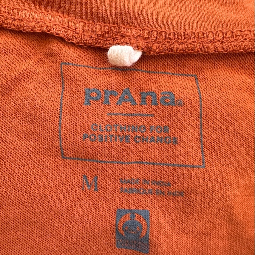 prAna Free Hugs Bear Graphic Tee Women Size M Orange Excellent Organic Cotton - Picture 4 of 7